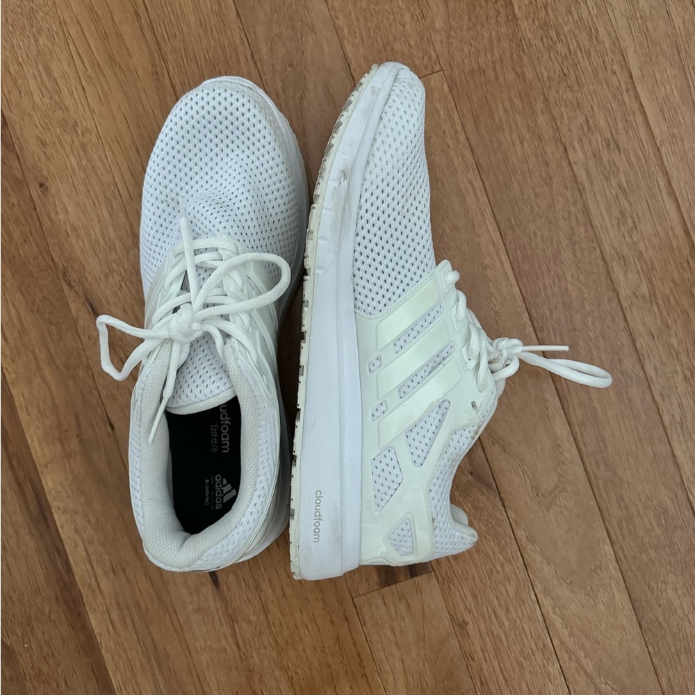 Adidas cloud foam white sneakers